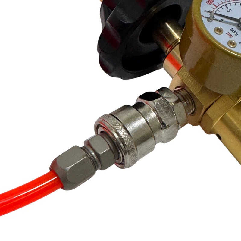 CD-110A Helium Regulator