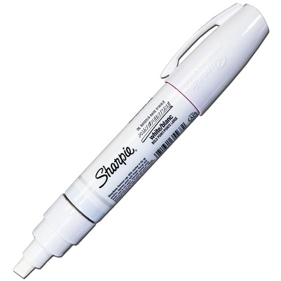 white-oil-based-sharpie-paint-marker-35568-bold-point-nordisco